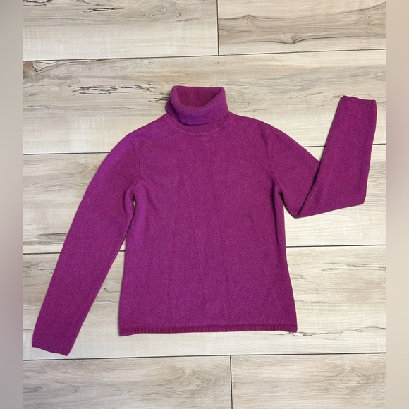 Charter Club Sweater - Picture 1 of 7